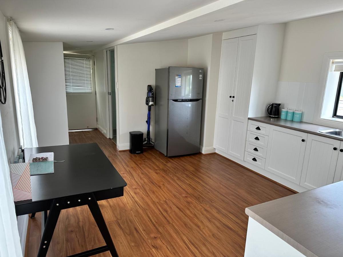 Cornelias Cottage Mount Gambier Central Экстерьер фото