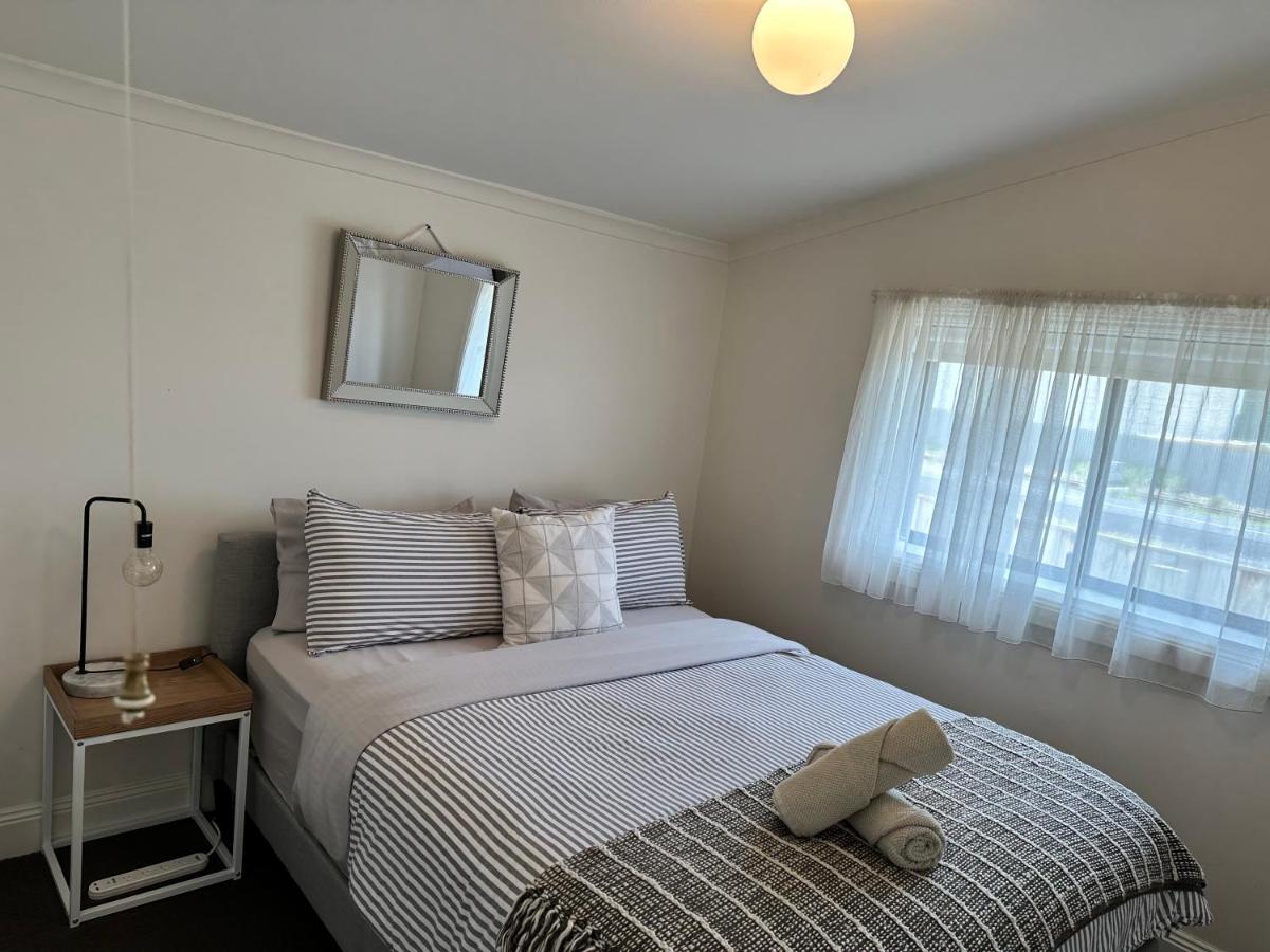 Cornelias Cottage Mount Gambier Central Экстерьер фото